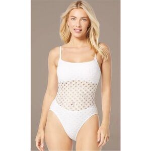 Carmen marc valvo 6 NWT SEXY White Crochet One-Piece SWIMSUIT